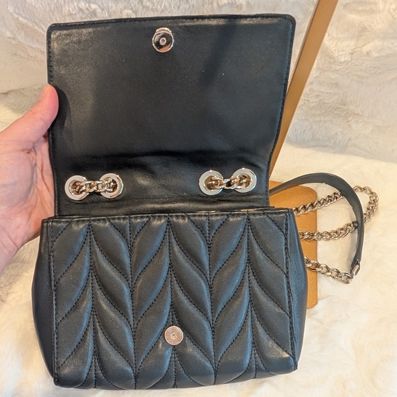 Kate Spade Black Quilted Shoulder Crossbody Bag EUC Adjustable chain Strap - Picture 8 of 10